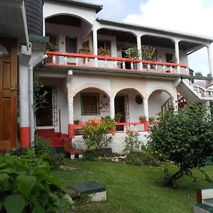 https://drapers-san-guest-house.comcaribbean.com